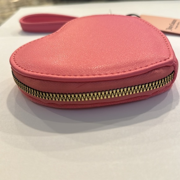 Juicy Couture Be Classic Heart Wallet/Wristlet - NWT - Picture 4 of 9